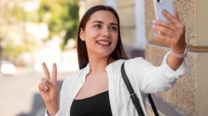 Cuales son las Plataformas y Contenidos de los Influencers más Demandados en Perú