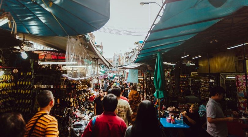 Compras en Bodegas y Mercados: La Elección Favorita de los Hogares Peruanos
