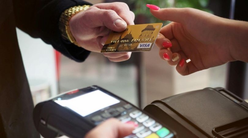 Consejos para usar tu línea de crédito responsablemente y proteger el historial crediticio de tu empresa