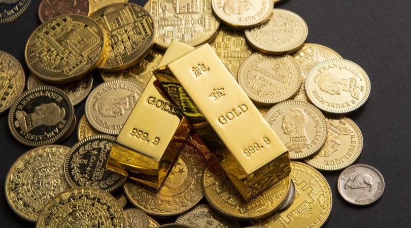 ¿Es rentable invertir en Oro frente a la volatilidad del Dolar?