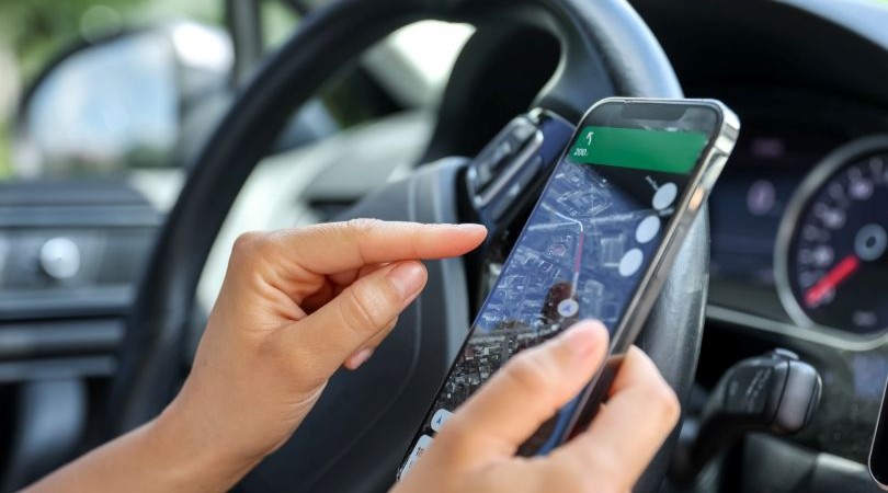 Macroconsult revela que el crecimiento de los aplicativos de movilidad aporta el 9% al sector transporte