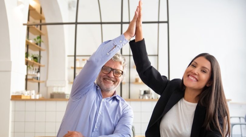 Happiness Builder: Cómo las «personas vitamina» transforman la cultura de tu empresa