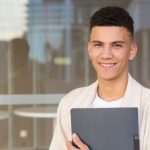 ¿Peligran los puestos junior? El impacto de la IA en los empleos que toda empresa debe conocer hoy