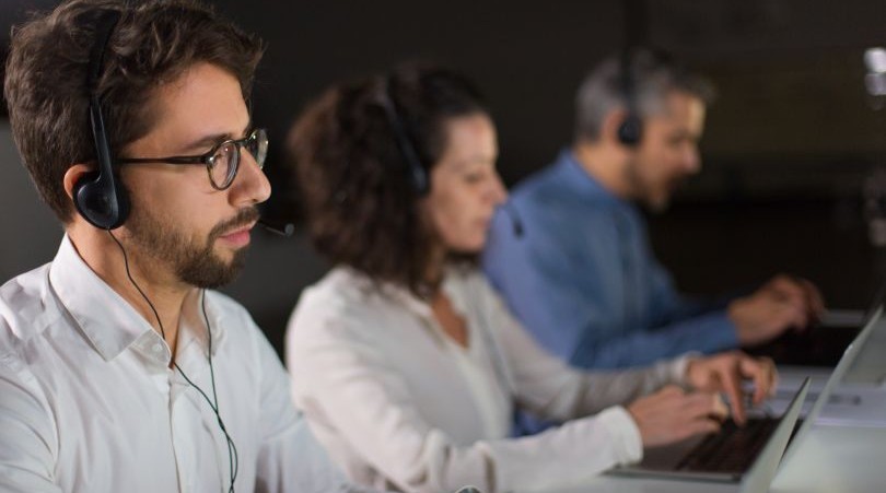 Estudio revela las principales quejas y aciertos de la atención al cliente en Perú