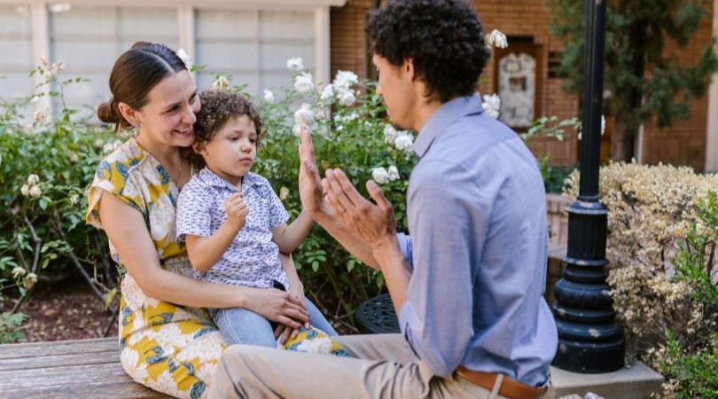 ¿Qué les preocupa realmente? Estas son las prioridades de los padres de familia hoy