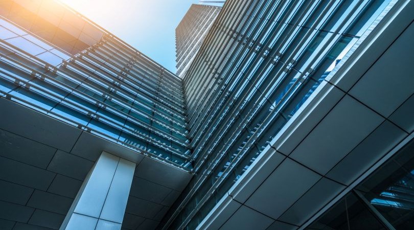El rol de los edificios inteligentes en las ciudades del futuro y la sostenibilidad