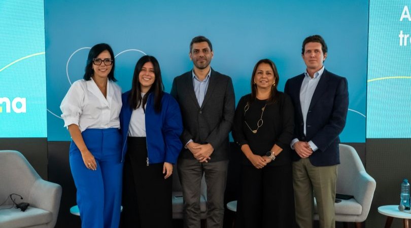 Reporte de Sostenibilidad de Auna: más de 20 mil beneficiarios en Latinoamérica