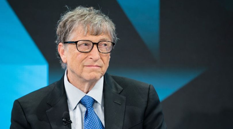Bill Gates propone gravar la tecnología para proteger empleos frente a la IA