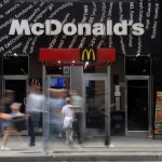 McDonald’s utiliza IA para recomendar precios en miles de locales